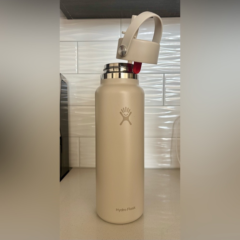 Hydro Flask 40oz Water Bottle